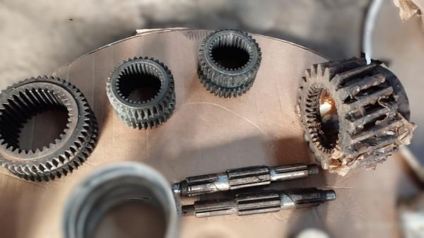 Вилка реверса и режима гидропередачи УГП 230 — фото 5